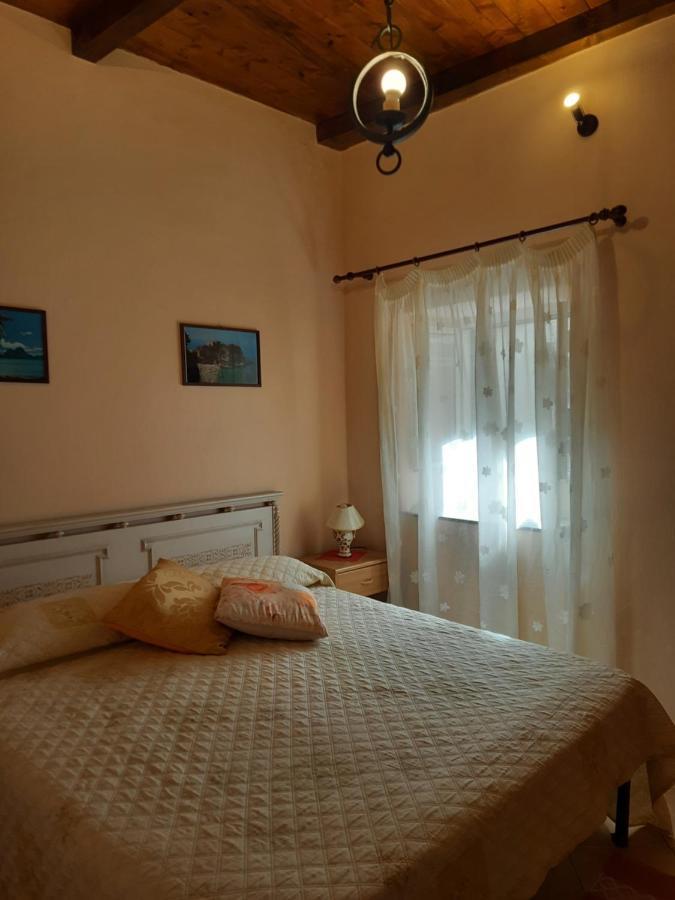 Astoria Tropea Centro Storico Apartment Bagian luar foto