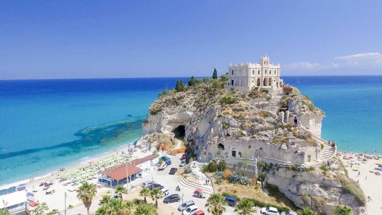 Astoria Tropea Centro Storico Apartment Bagian luar foto